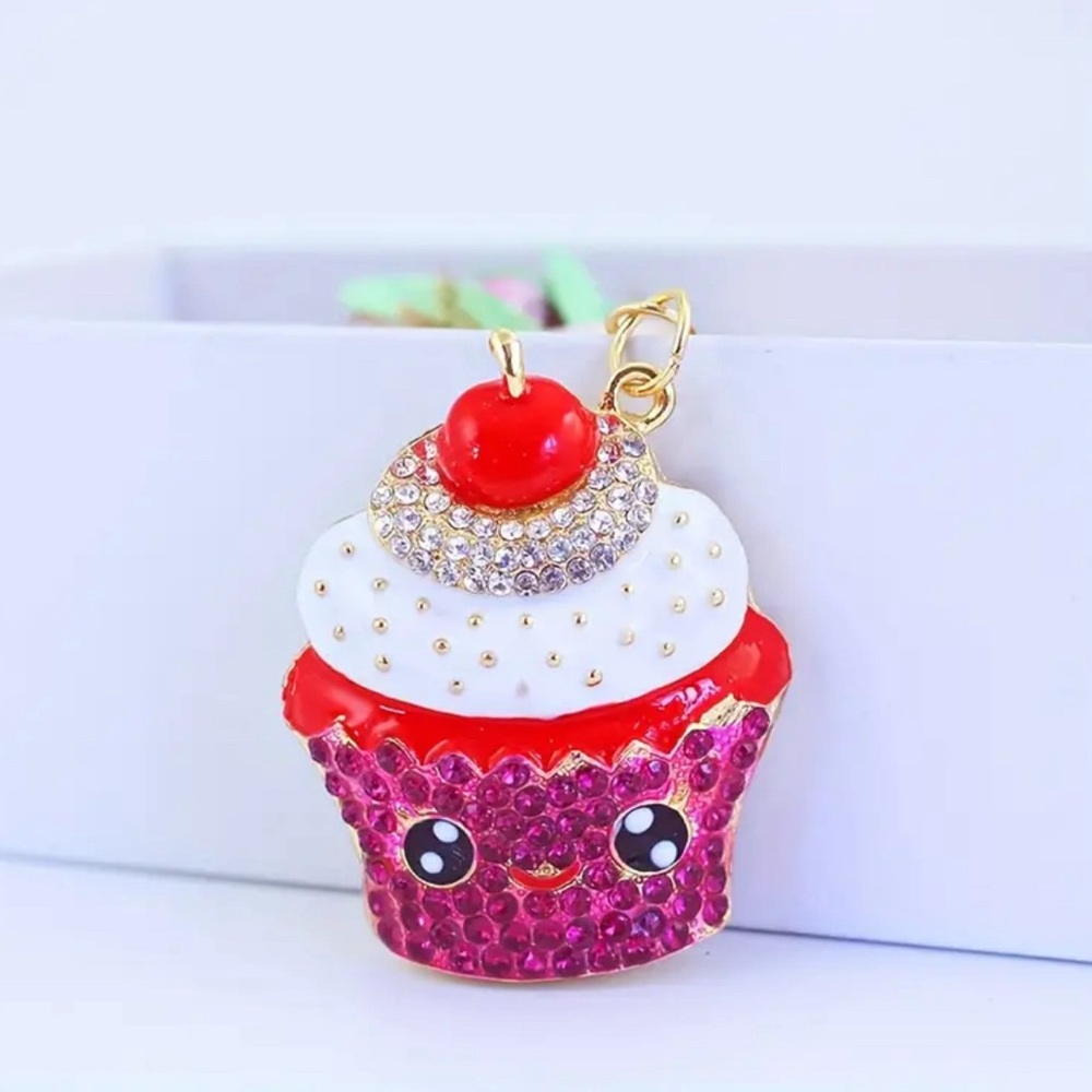 1- Cute Cartoon Cake Keychain Rhinestone Alloy Key Chain Ring Bag Backpack Charm